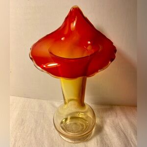 Vintage Hand-Blown Jack-in-the-Pulpit Art Amberina Glass Vase